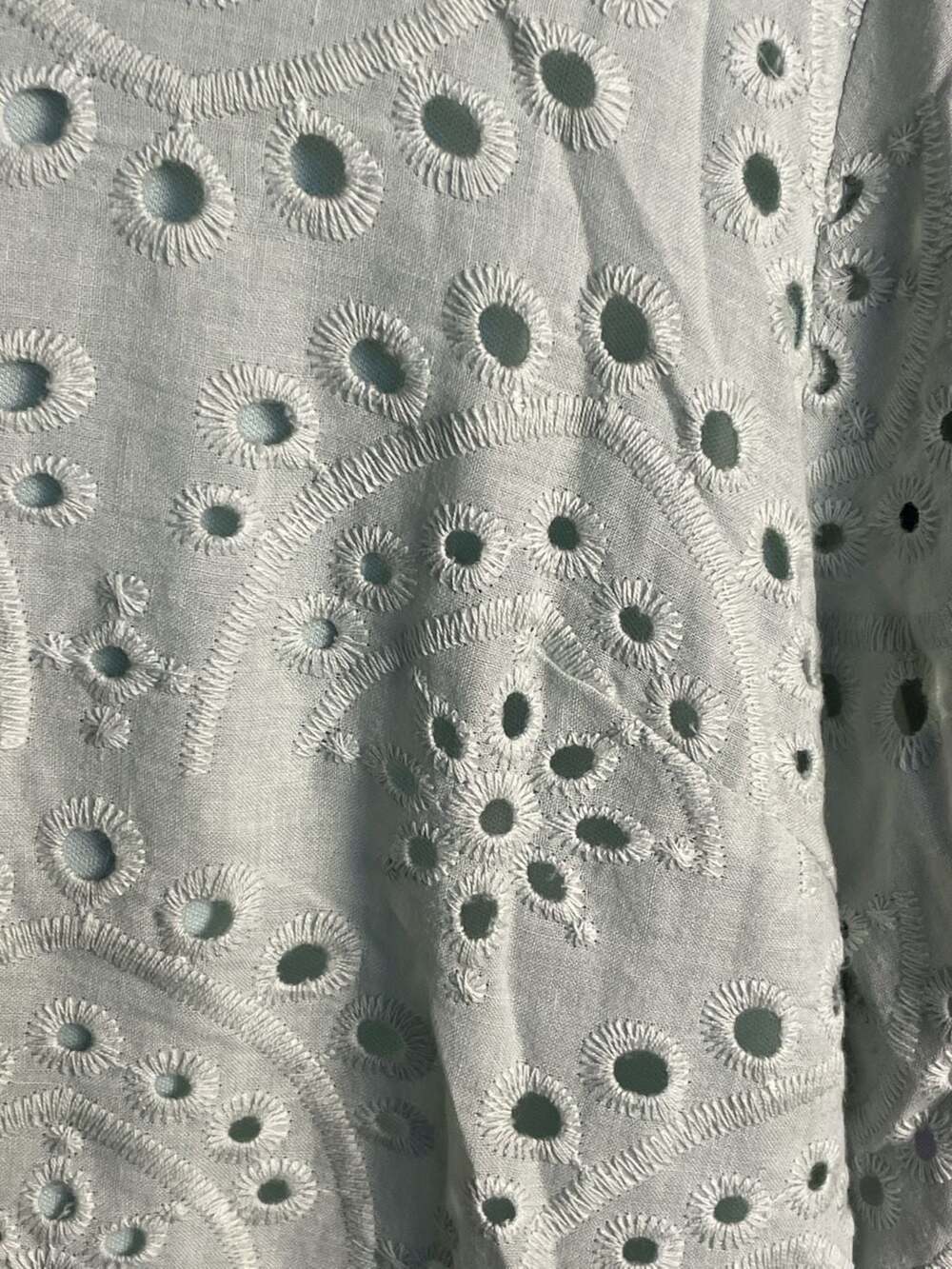 NEW Loveriche eyelet embroidered top Large - Picture 5 of 7